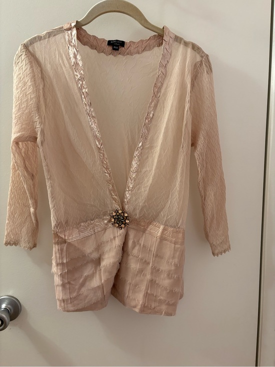 Komarov Tops - Komarov Blush Beige Sheer Evening Jacket with Jeweled Brooch EUC PtP 20/L 25 PM